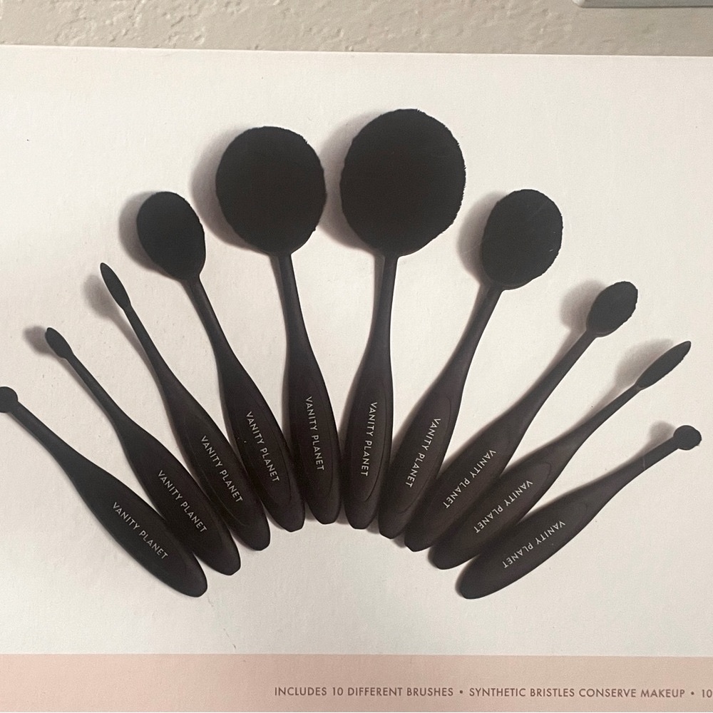 Vanity Planet Blend Party Brushes